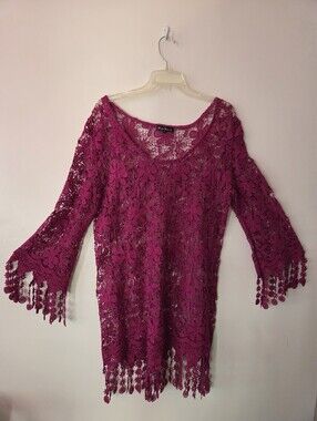 Mechant Women's Fuchsia Lace Tunic Top with Fringe